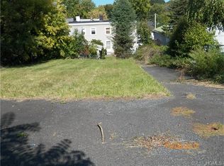 16 High St, New Windsor, NY 12553