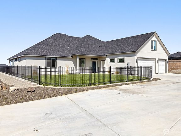 2nd image of 6631 Collins Road