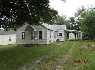 1423 N McCoy St, Independence, MO 64050