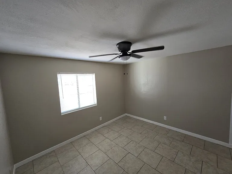 82 W Southern Ave #A — Photo 12