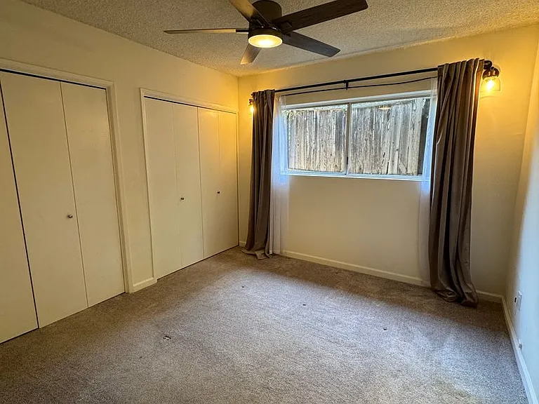 4140 Meadow Lark Dr — Photo 11