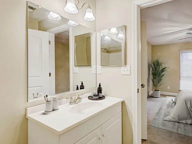 Brandemere Apartment Homes — Photo 61