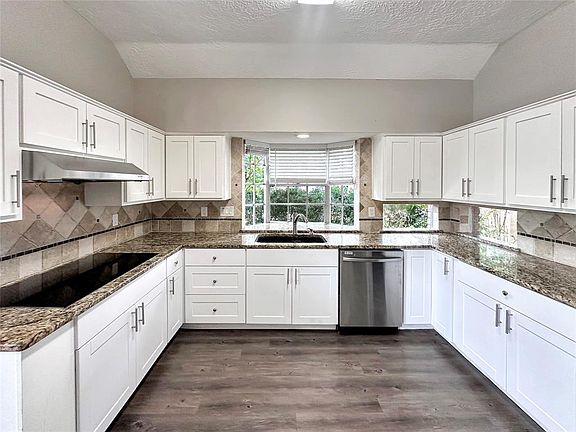 5th image of 5450 Fern Park Drive