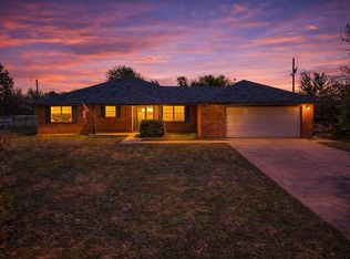 122 N Montebella Ter, Mustang, OK 73064