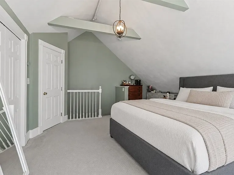 17B Bonair St #17B — Photo 15