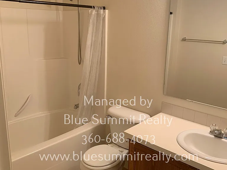 4349 McKinley St NE — Photo 15