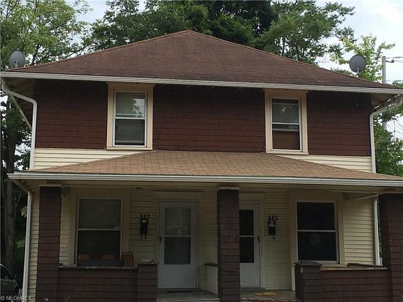 2nd image of 156 & 158 Hollinger Ave
