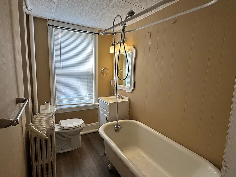 209 Reno Ave — Photo 7