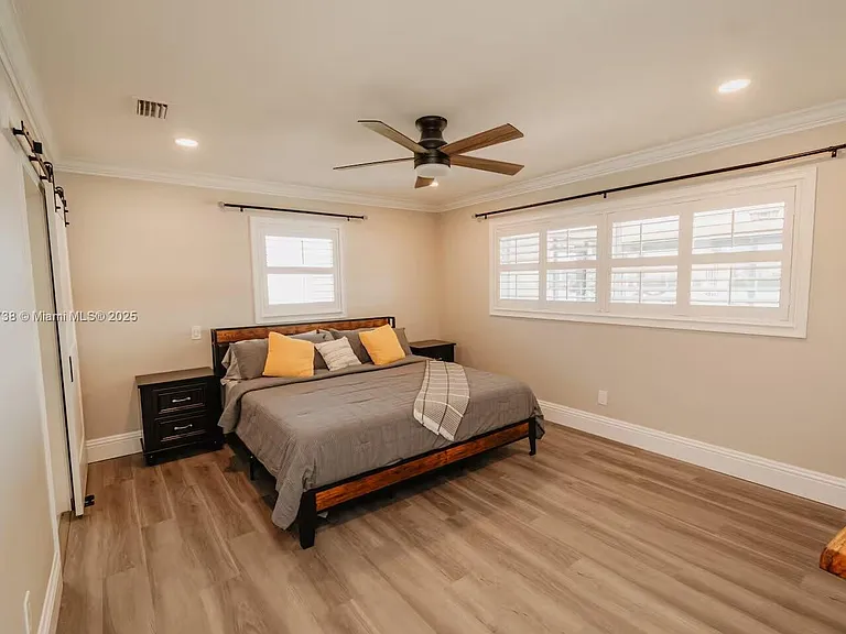 9675 SW Anchor Dr — Photo 23