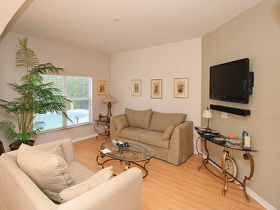 3rd image of 759 Coronado Dr