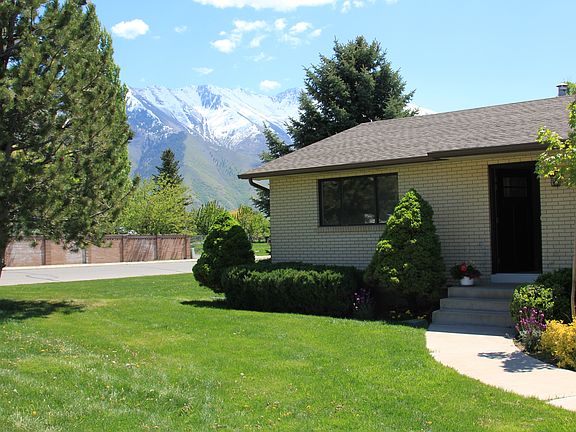 Gorgeous mountain views