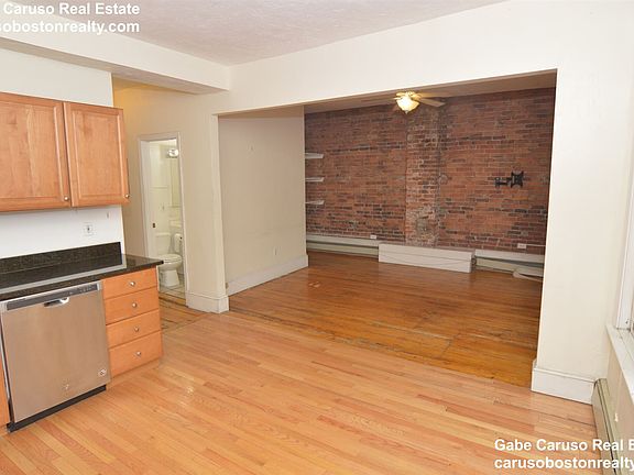 115 Hampshire St. #4 Cambridge - Inman Square Unit Photo 2