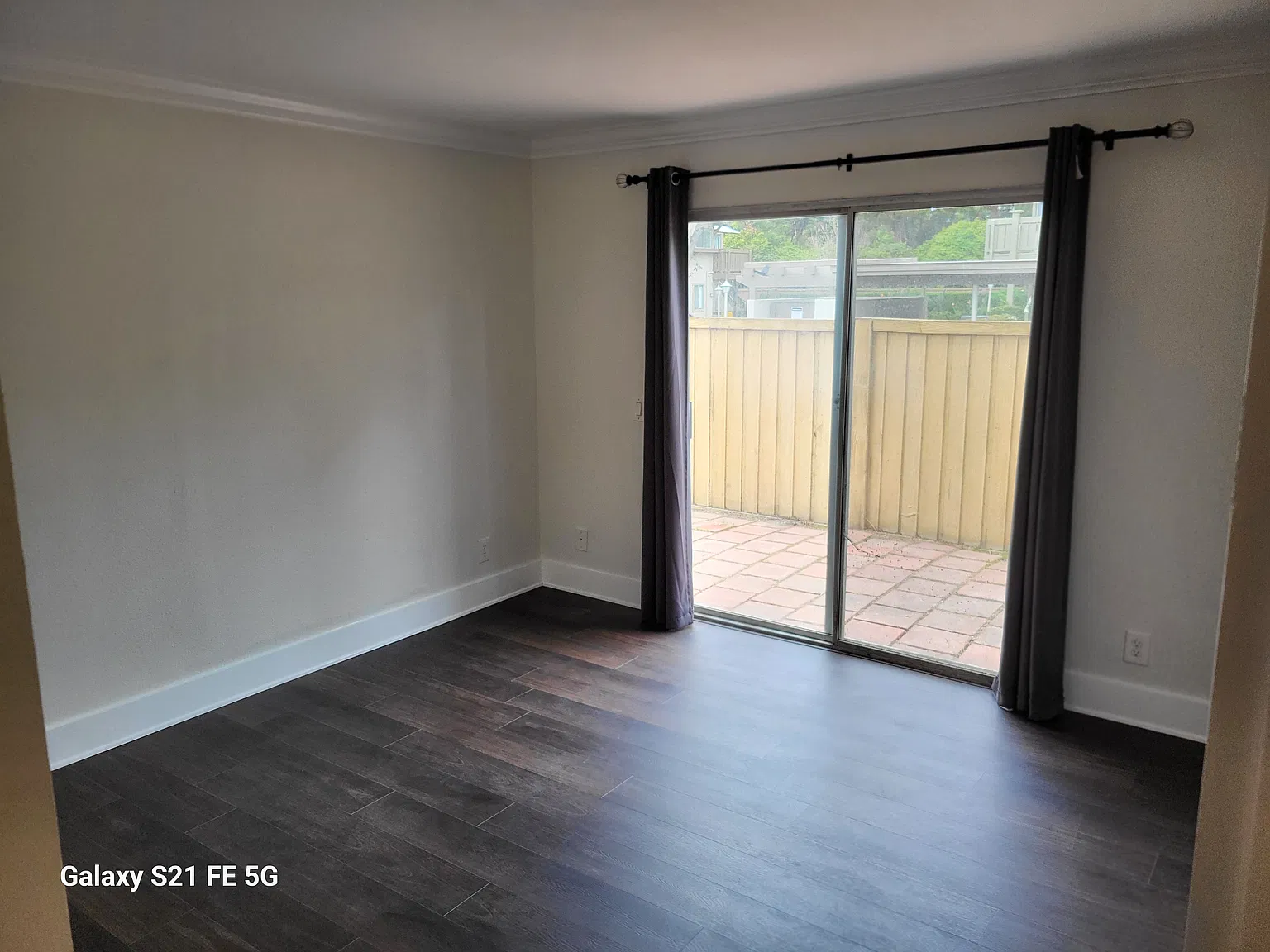 3 bed, 1150 sqft, $4,300 — Photo 4