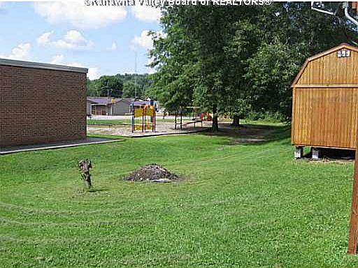 3rd image of 110 Bel Aire Dr