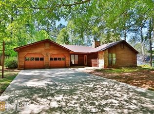 214 Shadowood Ln, Peachtree City, GA 30269