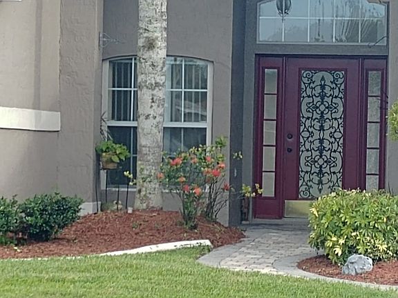 2nd image of 2688 Maxwell Ct W