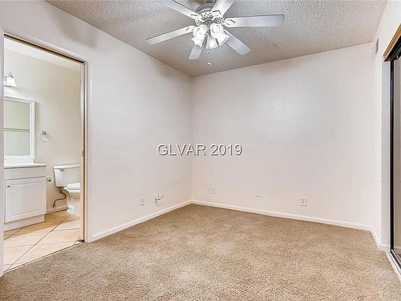 4th image of 301 Brookside Ln Unit B
