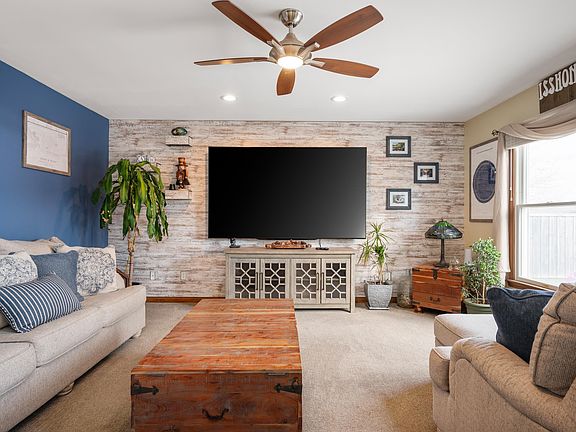 4th image of 5417 W Sudbury Dr
