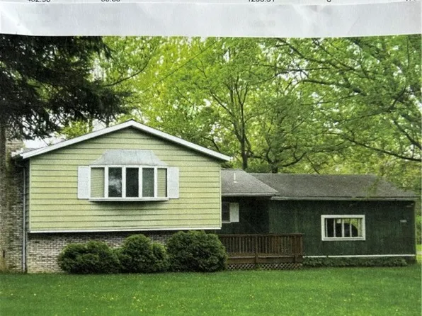 1260 Villa Sites Ave, Harborcreek, PA 16421