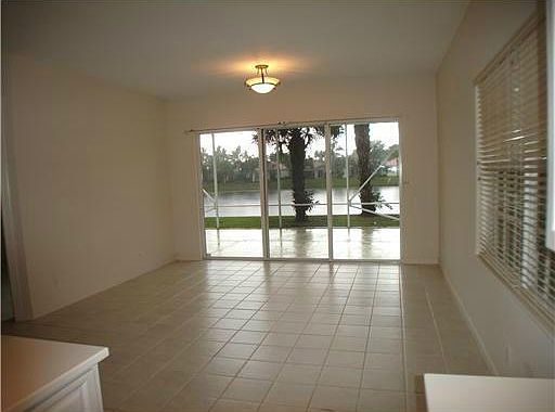 5th image of 4774 Lakeland Dr