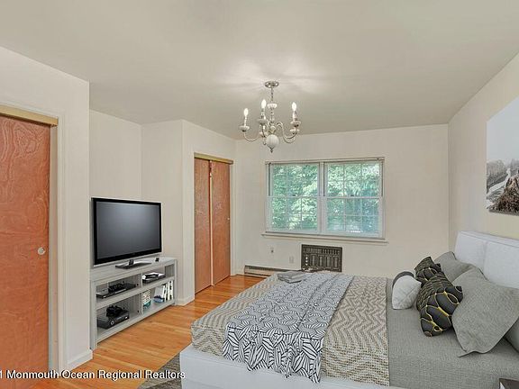 4th image of 14B Lakeside Dr