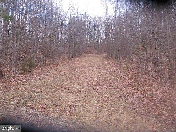 4th image of 30 Dusty Ln