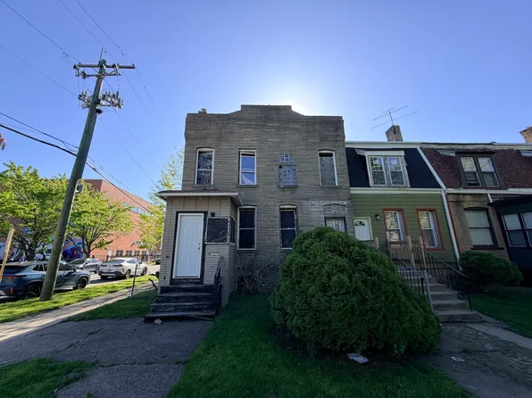 10601 S Champlain Ave, Chicago, IL 60628