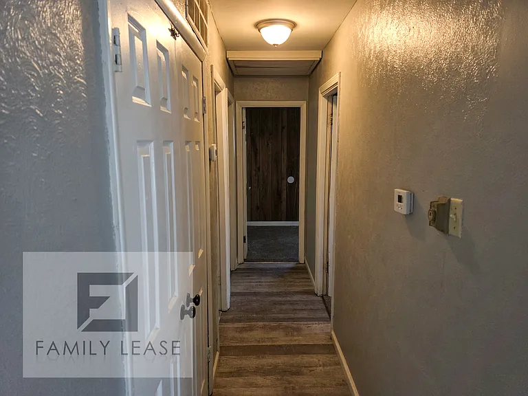 307 Melvin Dr — Photo 12