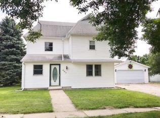 609 4th St, Colo, IA 50056