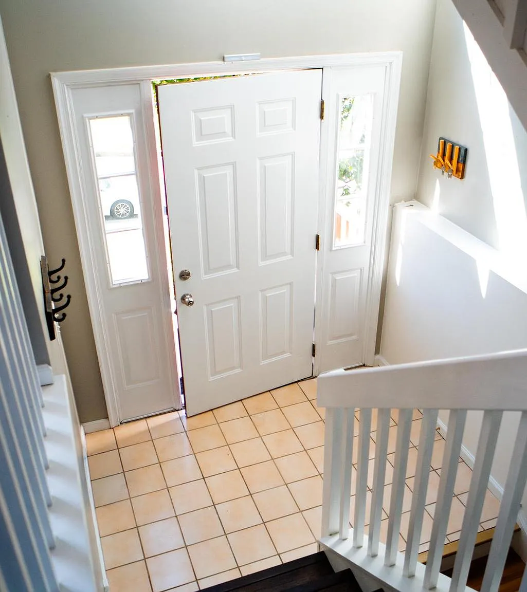 3 bed, 2.5 bath, 2850 sqft, $2,850 — Photo 4