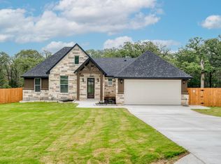 116 Pine Point Cv, Elgin, TX 78621