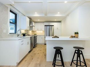 18 Arlington St #3, Somerville, MA 02145