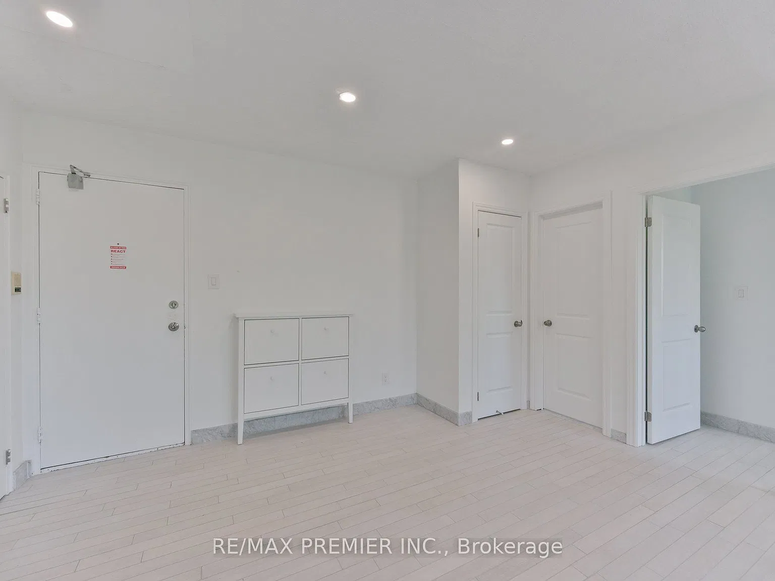 1 bed, $1,900 — Photo 3