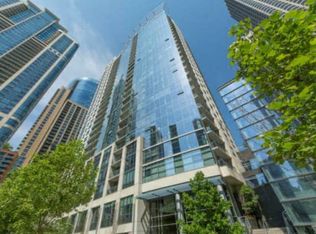 201 N Westshore Dr APT 2604, Chicago, IL 60601