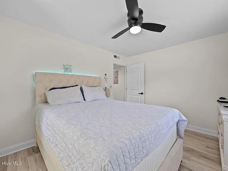 4531 Kimberly Way — Photo 22