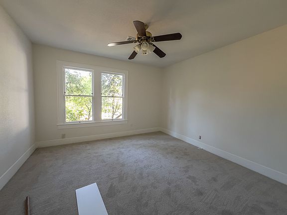 2nd image of 2842 Shoal Crest Ave