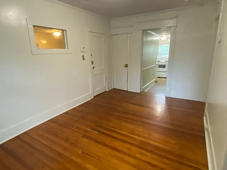 1005 N Buchanan Blvd #B — Photo 8