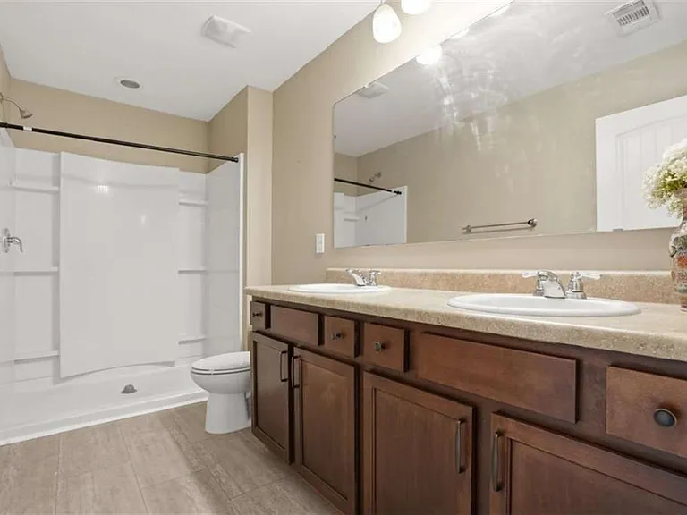 514 Altama Way — Photo 16