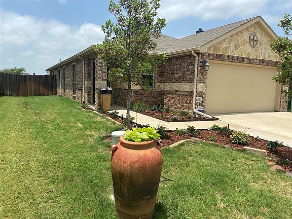 2nd image of 1336 Cheyenne Dr