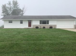 235 Rr 1, Golden Eagle, IL 62036