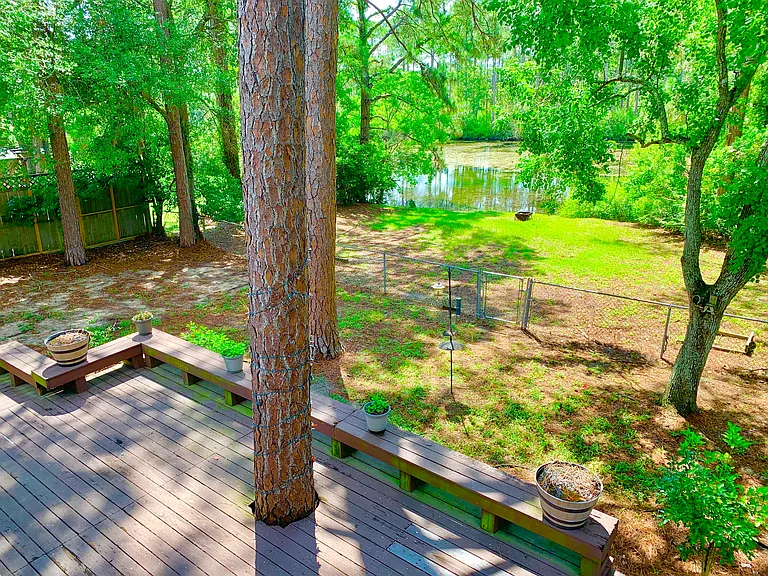 317 Somerset Dr — Photo 10