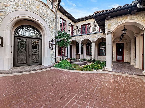 3rd image of 2115 Paradise Ranch Trl