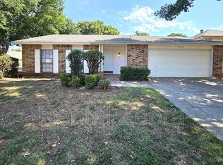 3128 Woodlark Dr, Fort Worth, TX 76123