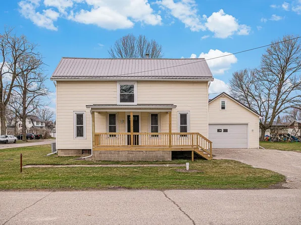 19041 W 3rd St, New Paris, IN 46553