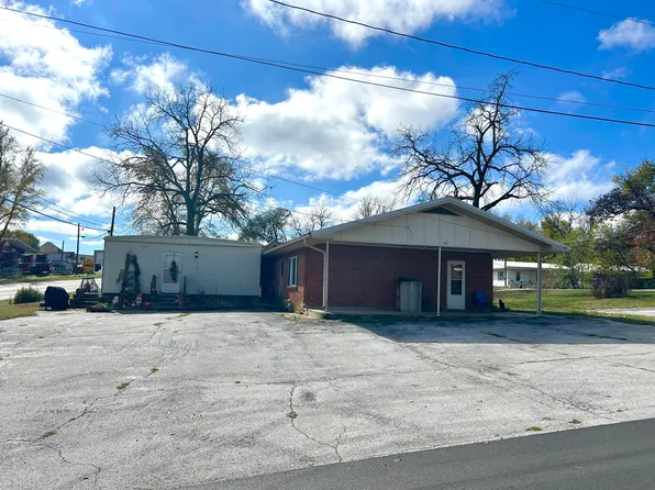 101 & 103 W Maple Street, Mansfield, MO 65704