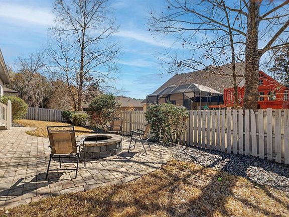 3rd image of 11949 NW 13th Rd