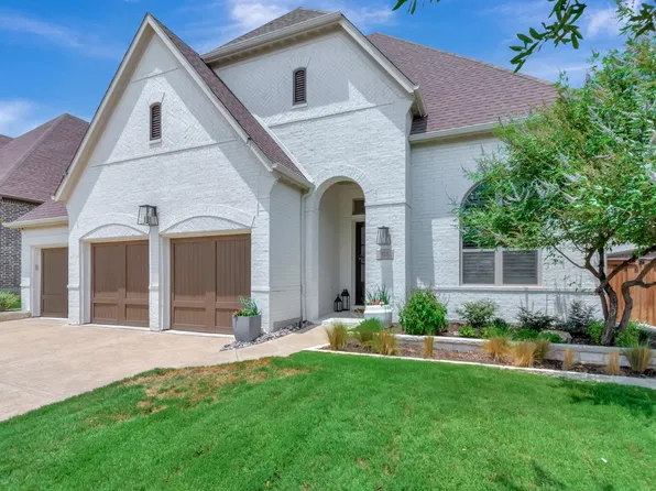 920 Champions Way, Roanoke, TX 76262