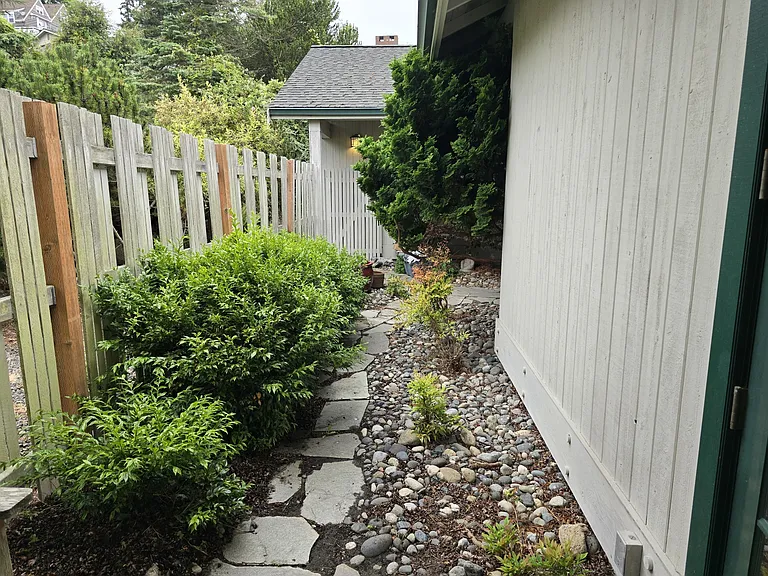 1504 Clallam St — Photo 20