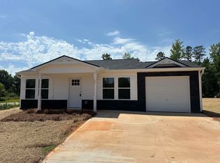 89 Cemetery Rd, Cowpens, SC 29330