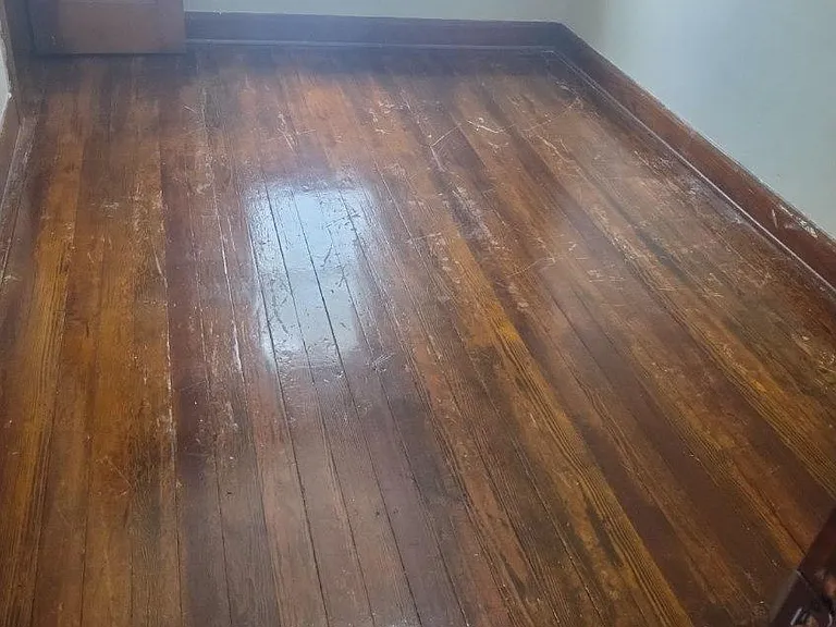 531 E Oakland St — Photo 13